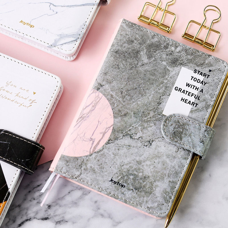 Mengapa buku nota kertas batu mengambil alih meja pada tahun 2024?